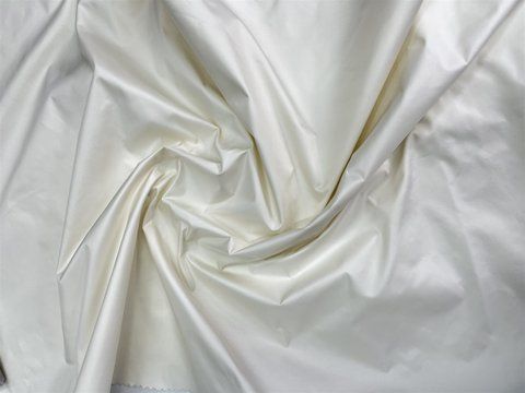 Ткань плащевка Лаке однотонный, молоко 23521-2 фото